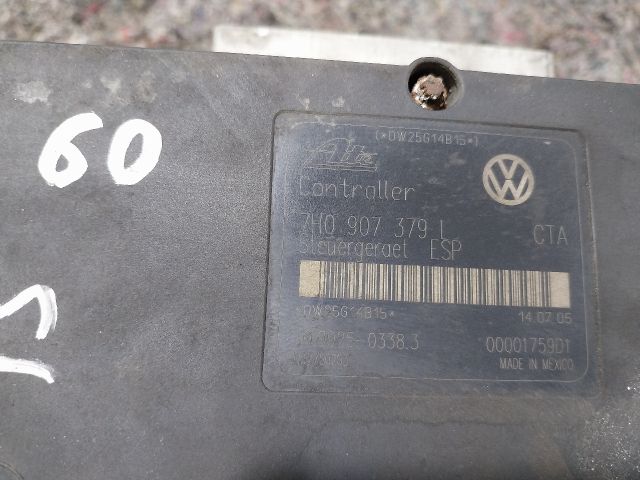 bontott VW TRANSPORTER ABS Kocka