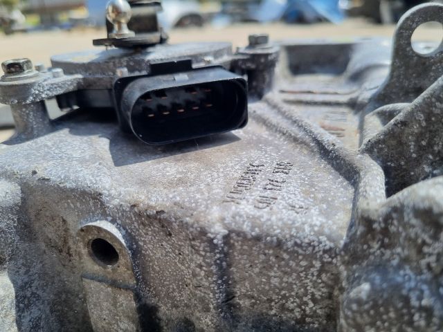 bontott VW TRANSPORTER Automata Váltó