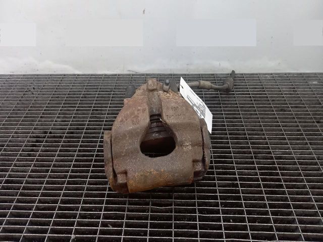 bontott VW TRANSPORTER Bal első Féknyereg Munkahengerrel