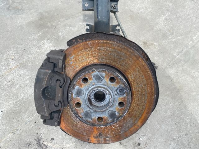 bontott VW TRANSPORTER Bal első Gólyaláb (Lengécsillapító, Rugó)