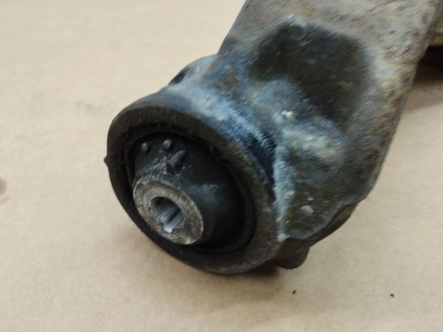 bontott VW TRANSPORTER Bal első Lengőkar