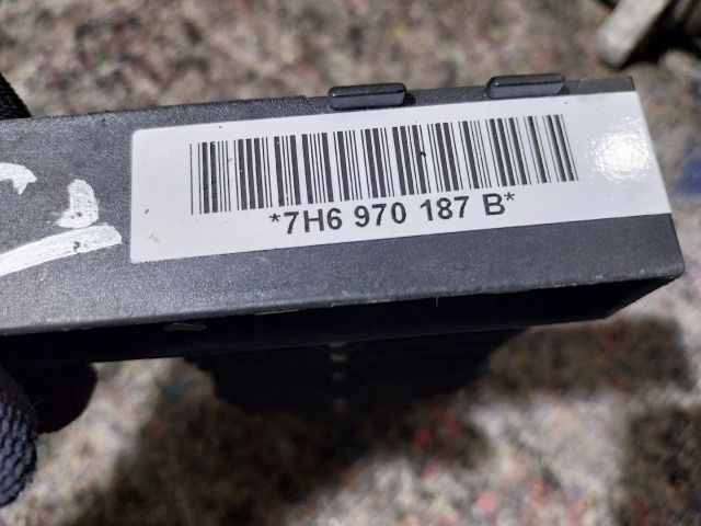 bontott VW TRANSPORTER Biztosítéktábla Motortér