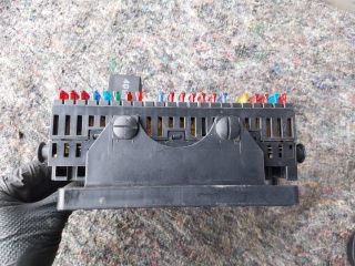 bontott VW TRANSPORTER Biztosítéktábla Motortér