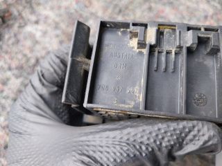 bontott VW TRANSPORTER Biztosítéktábla Motortér