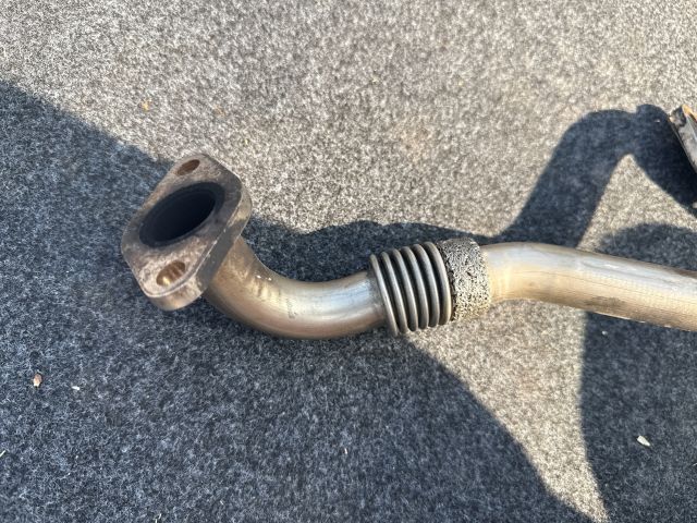 bontott VW TRANSPORTER EGR Hűtő Cső