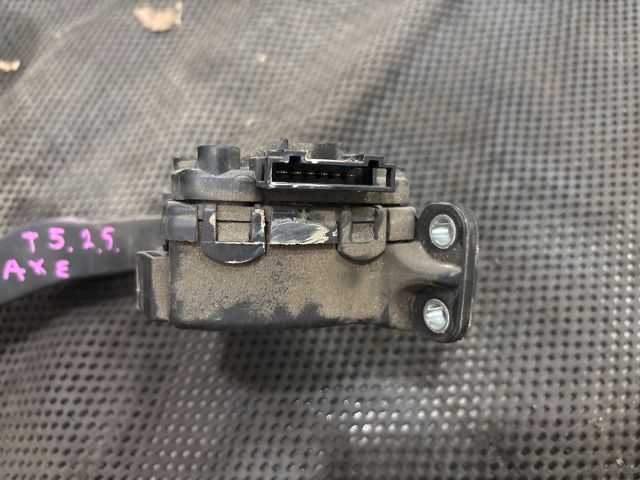 bontott VW TRANSPORTER Gázpedál (Elektromos)