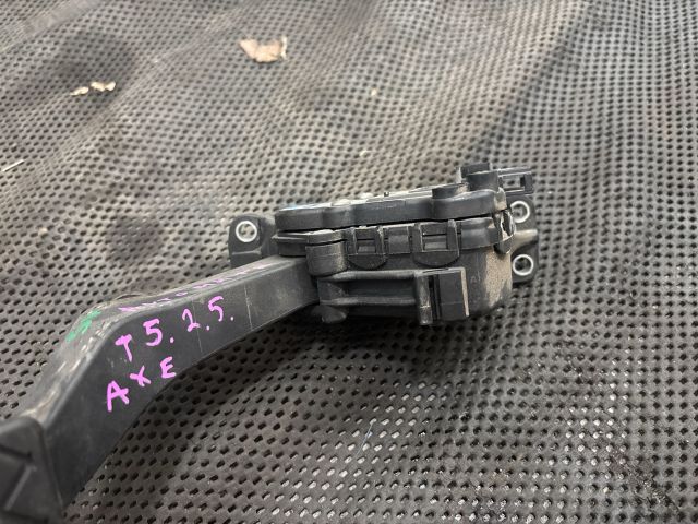 bontott VW TRANSPORTER Gázpedál (Elektromos)