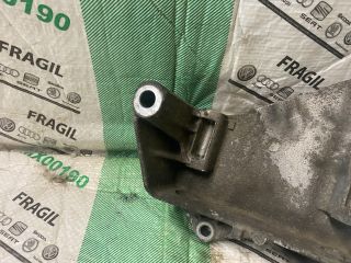 bontott VW TRANSPORTER Generátor Tartó Bak