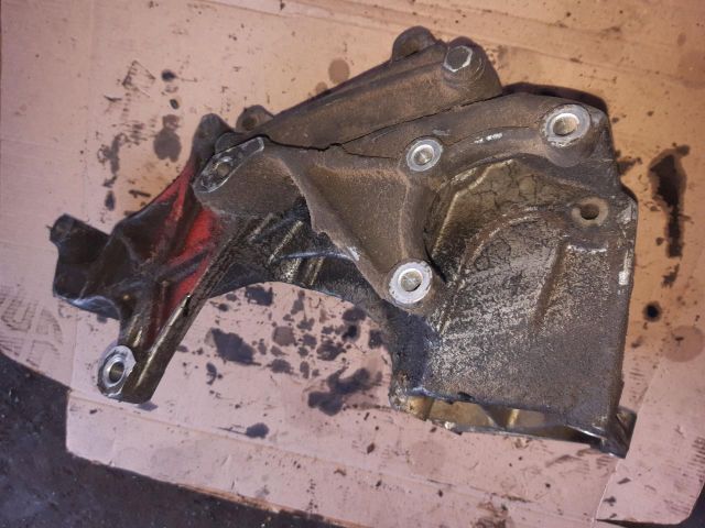 bontott VW TRANSPORTER Generátor Tartó Bak