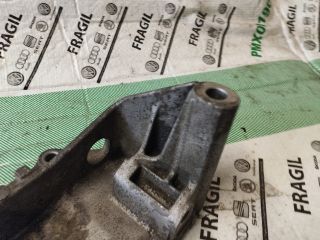 bontott VW TRANSPORTER Generátor Tartó Bak