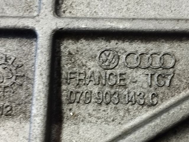 bontott VW TRANSPORTER Generátor Tartó Bak