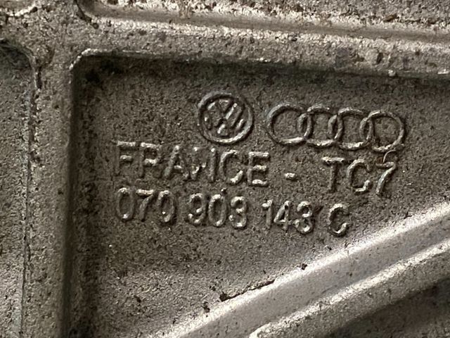 bontott VW TRANSPORTER Generátor Tartó Bak