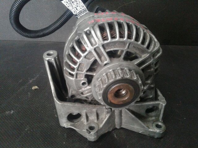 bontott VW TRANSPORTER Generátor