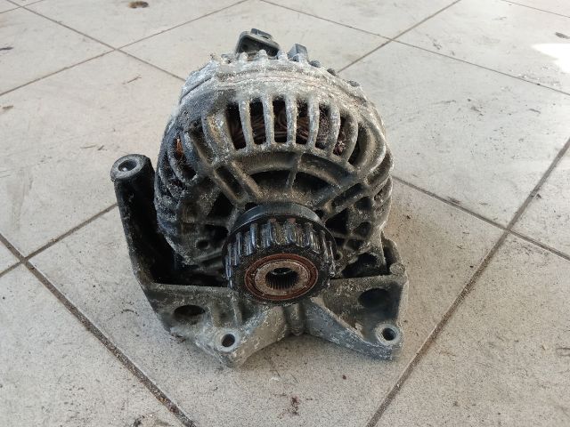 bontott VW TRANSPORTER Generátor