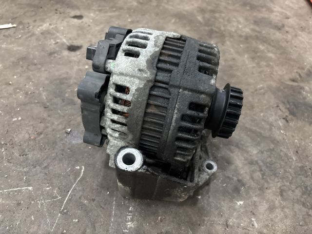 bontott VW TRANSPORTER Generátor