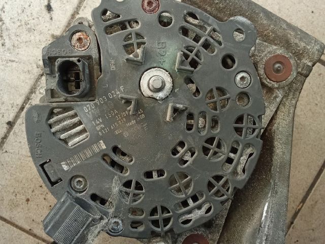 bontott VW TRANSPORTER Generátor