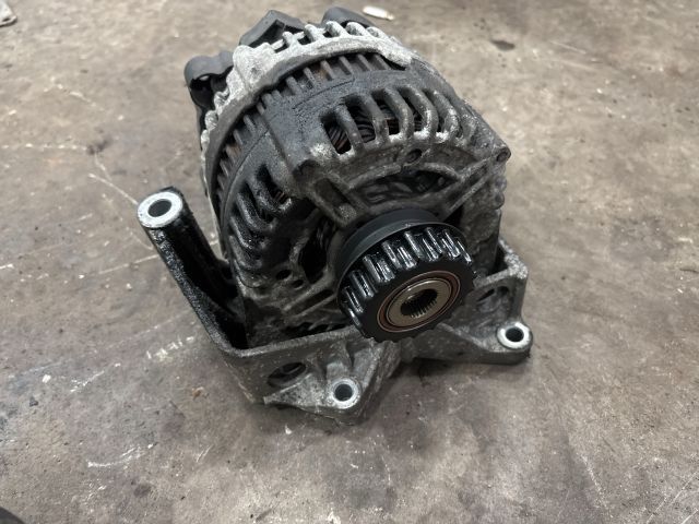 bontott VW TRANSPORTER Generátor