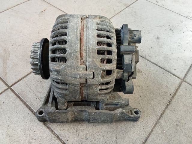 bontott VW TRANSPORTER Generátor