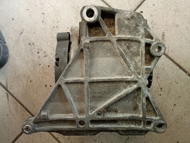 bontott VW TRANSPORTER Generátor