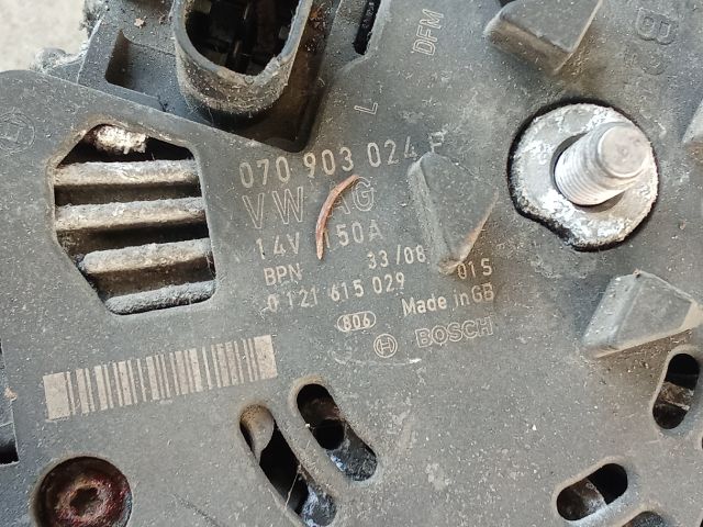 bontott VW TRANSPORTER Generátor