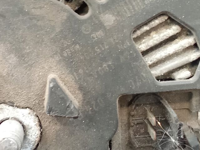 bontott VW TRANSPORTER Generátor