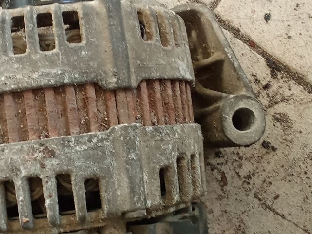 bontott VW TRANSPORTER Generátor