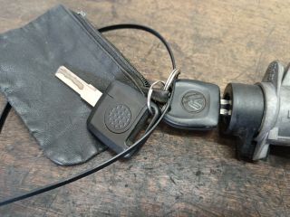 bontott VW TRANSPORTER Gyújtáskapcsoló Házzal