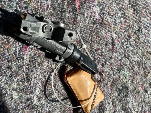 bontott VW TRANSPORTER Gyújtáskapcsoló Házzal