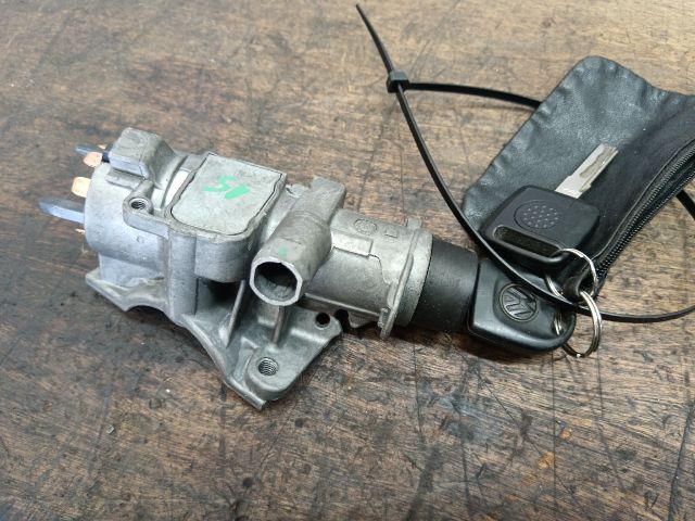 bontott VW TRANSPORTER Gyújtáskapcsoló Házzal