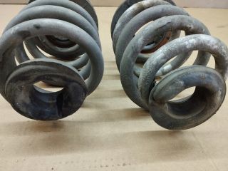 bontott VW TRANSPORTER Hátsó Rugó Pár