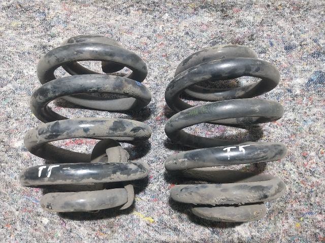 bontott VW TRANSPORTER Hátsó Rugó Pár