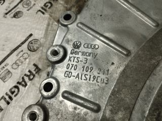 bontott VW TRANSPORTER Hátsó Vezérlés Burkolat