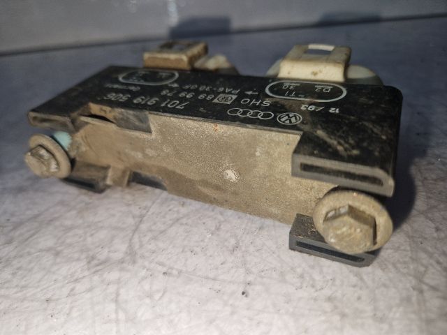 bontott VW TRANSPORTER Hűtőventilátor Relé