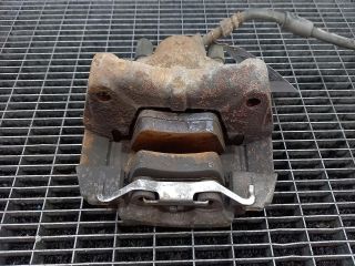 bontott VW TRANSPORTER Jobb első Féknyereg Munkahengerrel