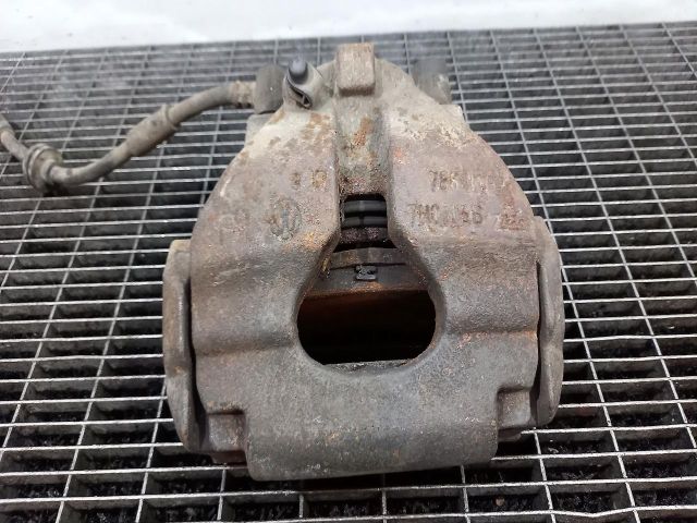 bontott VW TRANSPORTER Jobb első Féknyereg Munkahengerrel