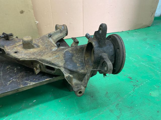 bontott VW TRANSPORTER Jobb hátsó Csonkállvány