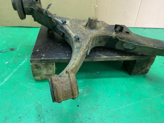 bontott VW TRANSPORTER Jobb hátsó Csonkállvány