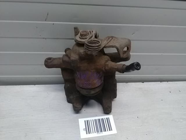 bontott VW TRANSPORTER Jobb hátsó Féknyereg Munkahengerrel