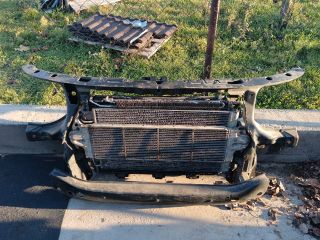 bontott VW TRANSPORTER Komplett Homlokfal (Részeivel)