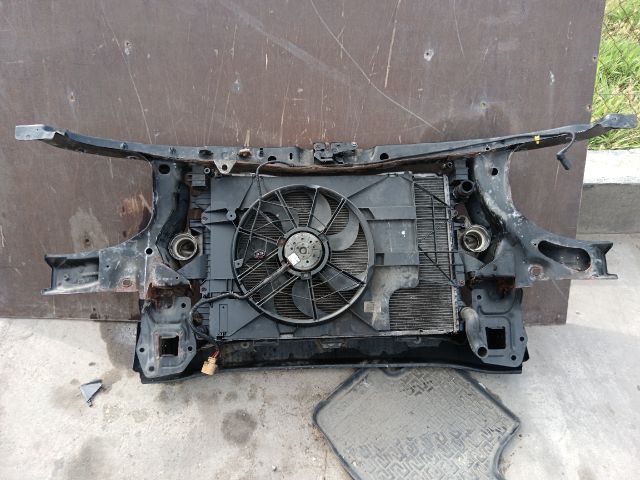 bontott VW TRANSPORTER Komplett Homlokfal (Részeivel)