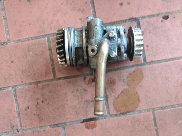 bontott VW TRANSPORTER Kormányszervó Motor (Hidraulikus)