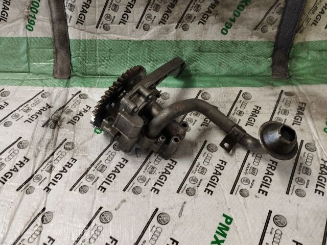 bontott VW TRANSPORTER Kormányszervó Motor (Hidraulikus)