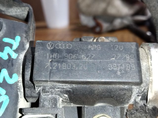 bontott VW TRANSPORTER Lefújószelep