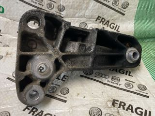 bontott VW TRANSPORTER Motor Tartó Bak (Fém)