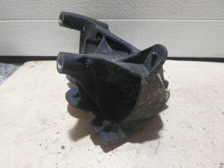 bontott VW TRANSPORTER Motor Tartó Bak (Fém)