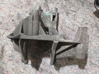 bontott VW TRANSPORTER Motor Tartó Bak (Fém)