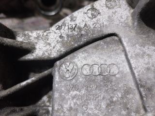 bontott VW TRANSPORTER Motor Tartó Bak (Fém)