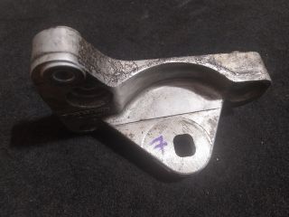 bontott VW TRANSPORTER Motor Tartó Bak Jobb