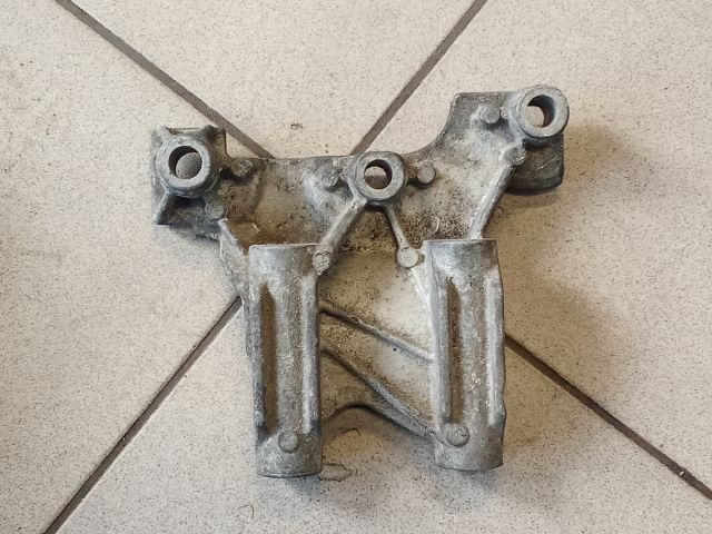 bontott VW TRANSPORTER Motor Tartó Bak (Pozíciófüggetlen)