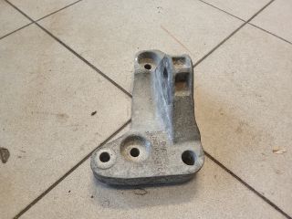 bontott VW TRANSPORTER Motor Tartó Bak (Pozíciófüggetlen)